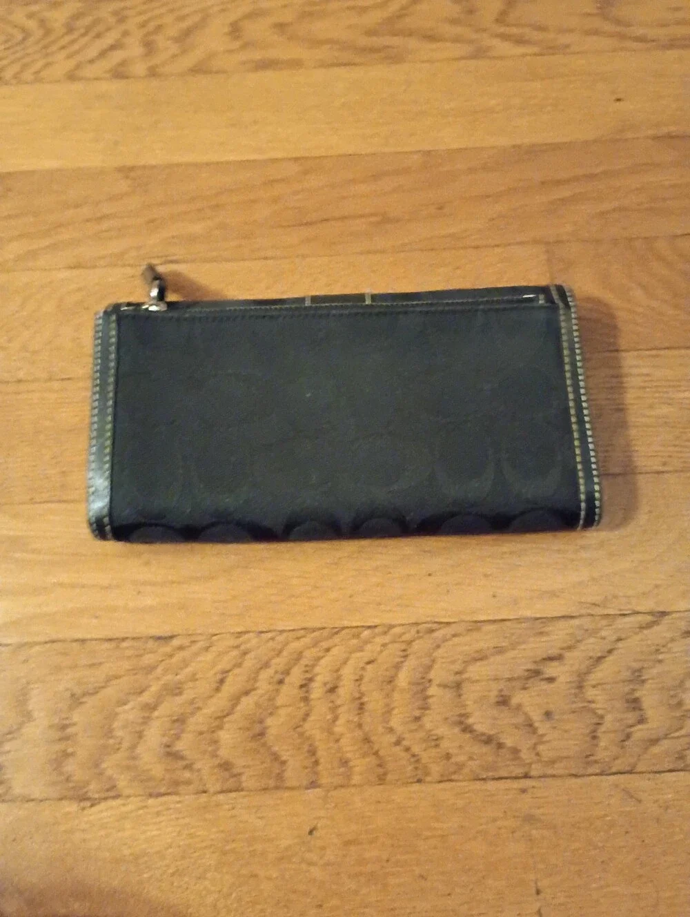 coach black signature logo trifold leather wallet